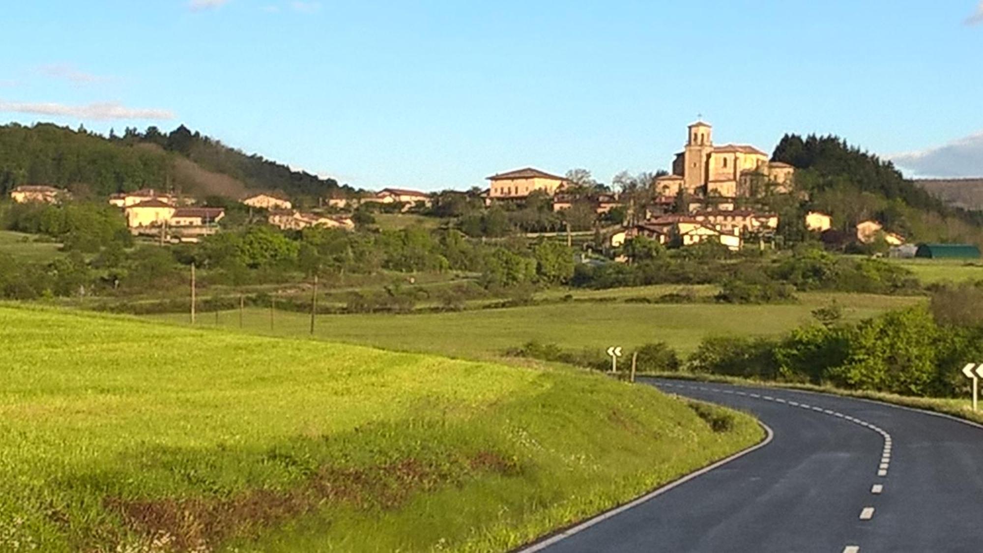 Villa Mujika Etxea Manurga Esterno foto